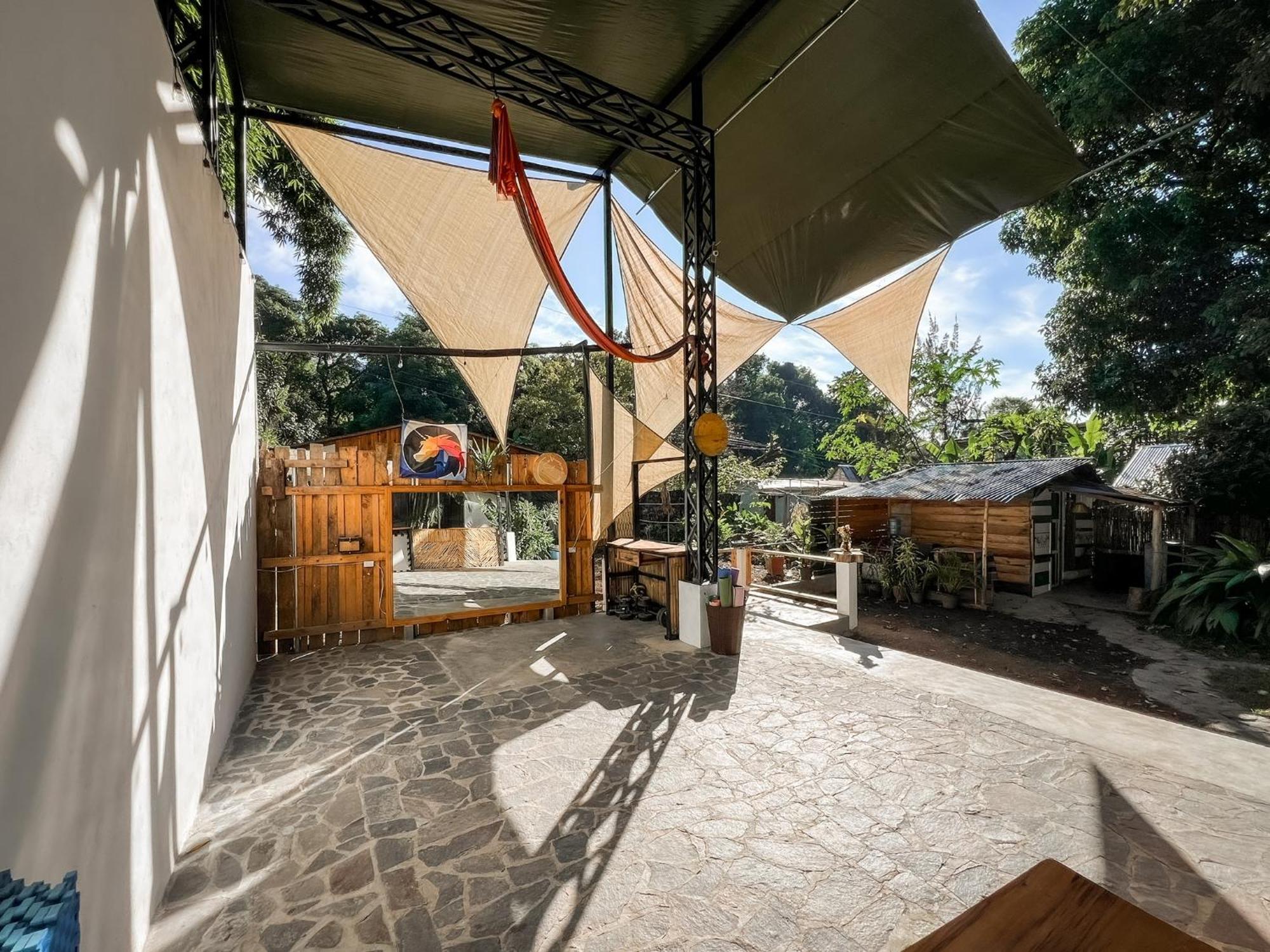 Unicorn Reborn - Peaceful Rentals San Marcos La Laguna Eksteriør bilde